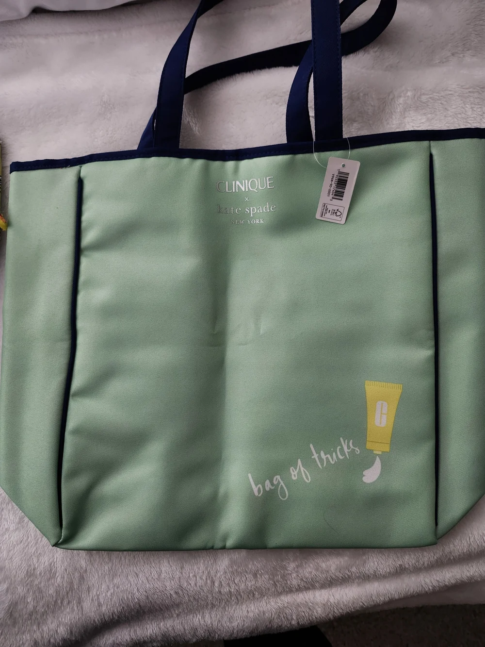 Kate Spade/ Clinique Mint Green Tote Bag with Navy Handles And M/u Bags